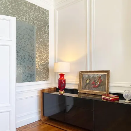 Beautiful Period Riviera Palace Apartman